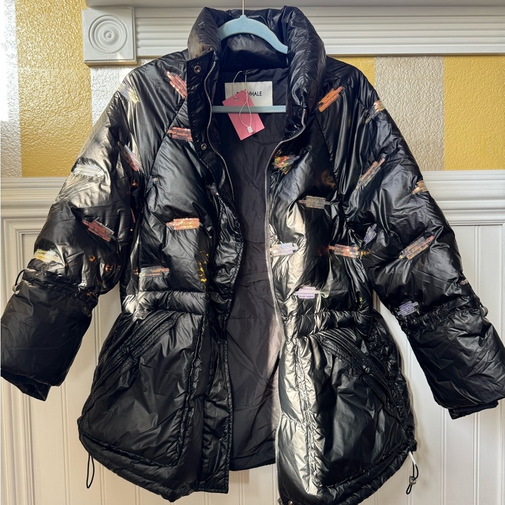 Chic Black Puffer Jacket with Sequins Details